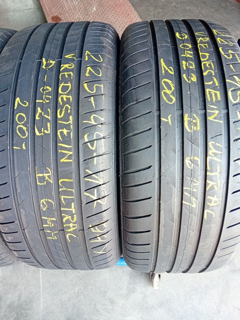 Opona 225 45 r17 94Y