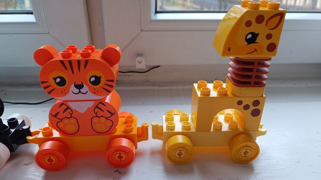 LEGO Duplo Pociąg że zwierzątkami