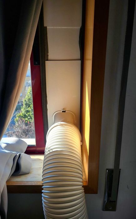 Ar Condicionado Portátil Comfee 2.6 kW Silencioso