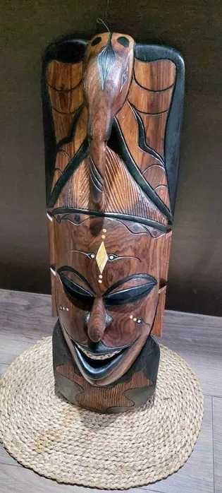 rzeźba w drewnie maska