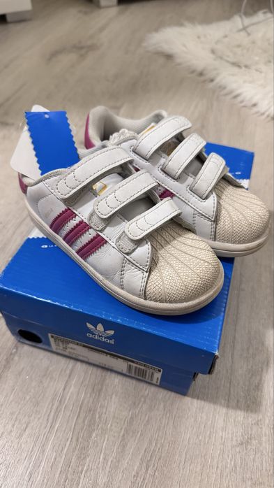 Кросівки дитячі Adidas 2.5 р. 11 UK.