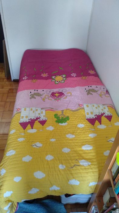 Cama de solteiro + colchão