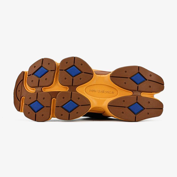 Мужские кроссовки New Balance 9060 "Black Royal Gum" 40-45