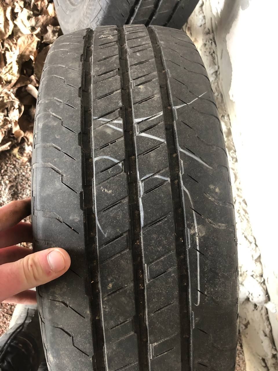Літня Резина 195/60R16 Continental ContiVanContact