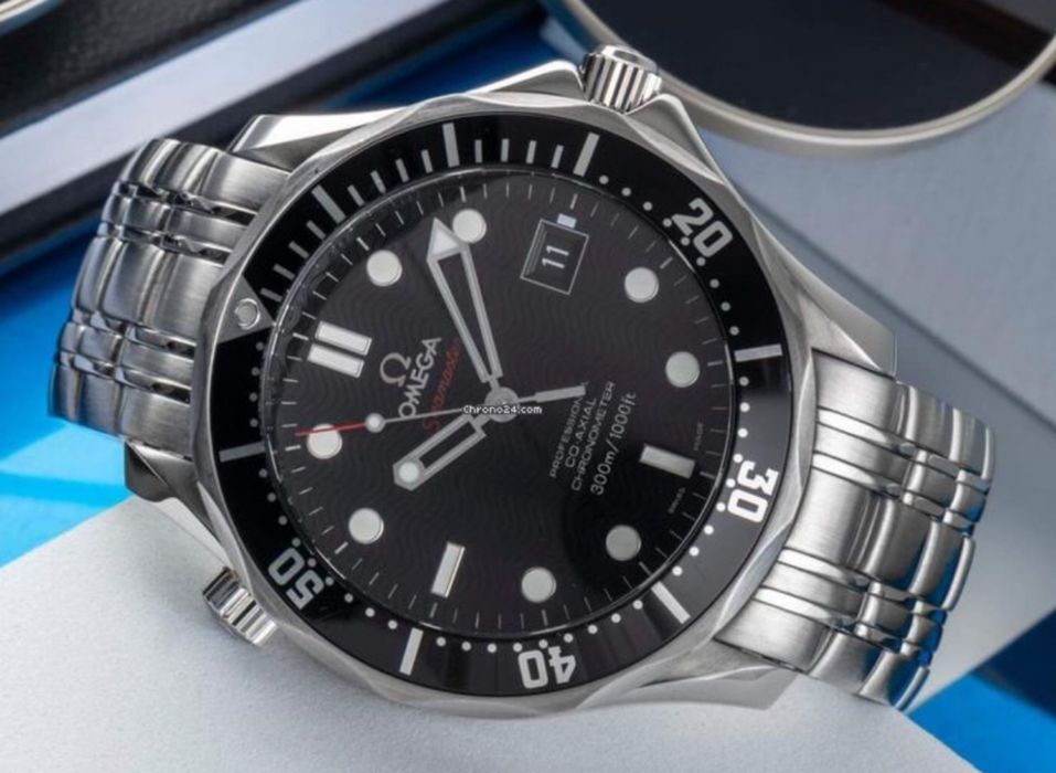 Omega Seamaster 300 Bond