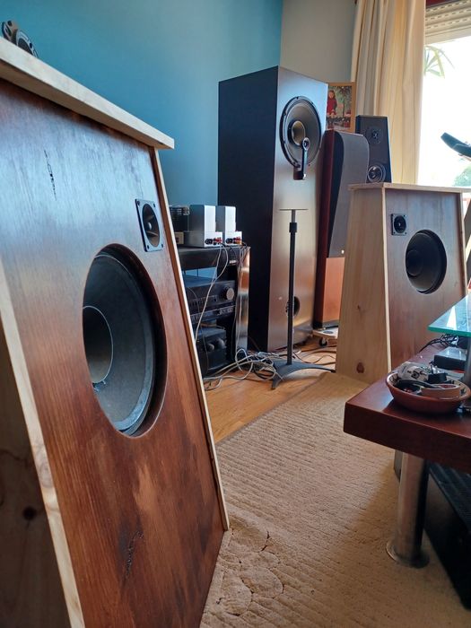 Amplificadores a válvulas Bill Beard e 2 monoblocos Music Angel