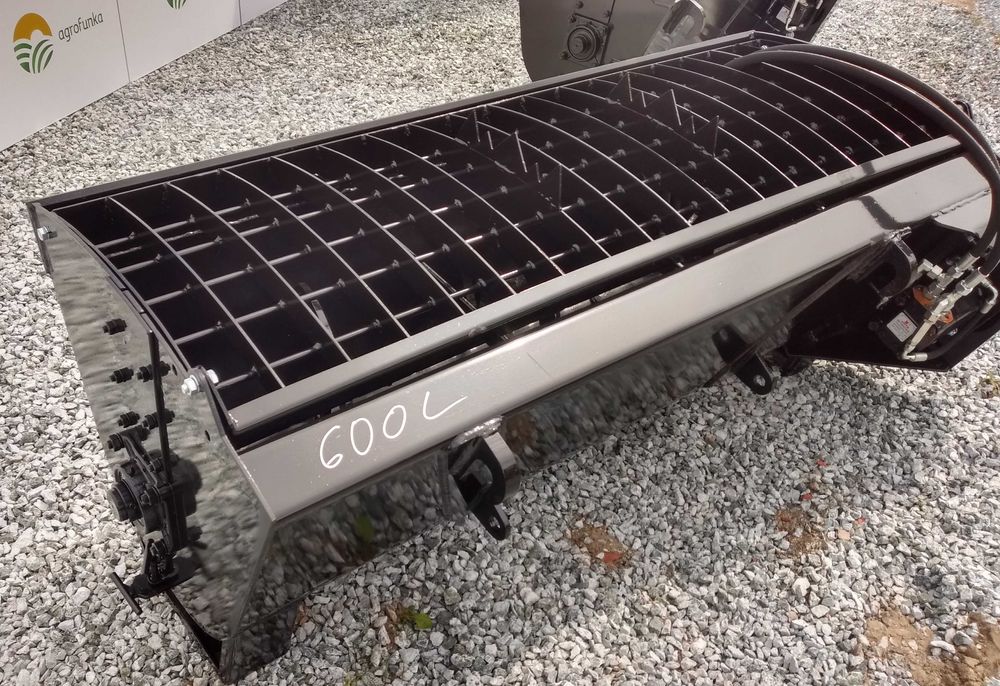 Betoniarka Łyżkowy koparka Mieszalnik Do Betonu 600L mini-kopark