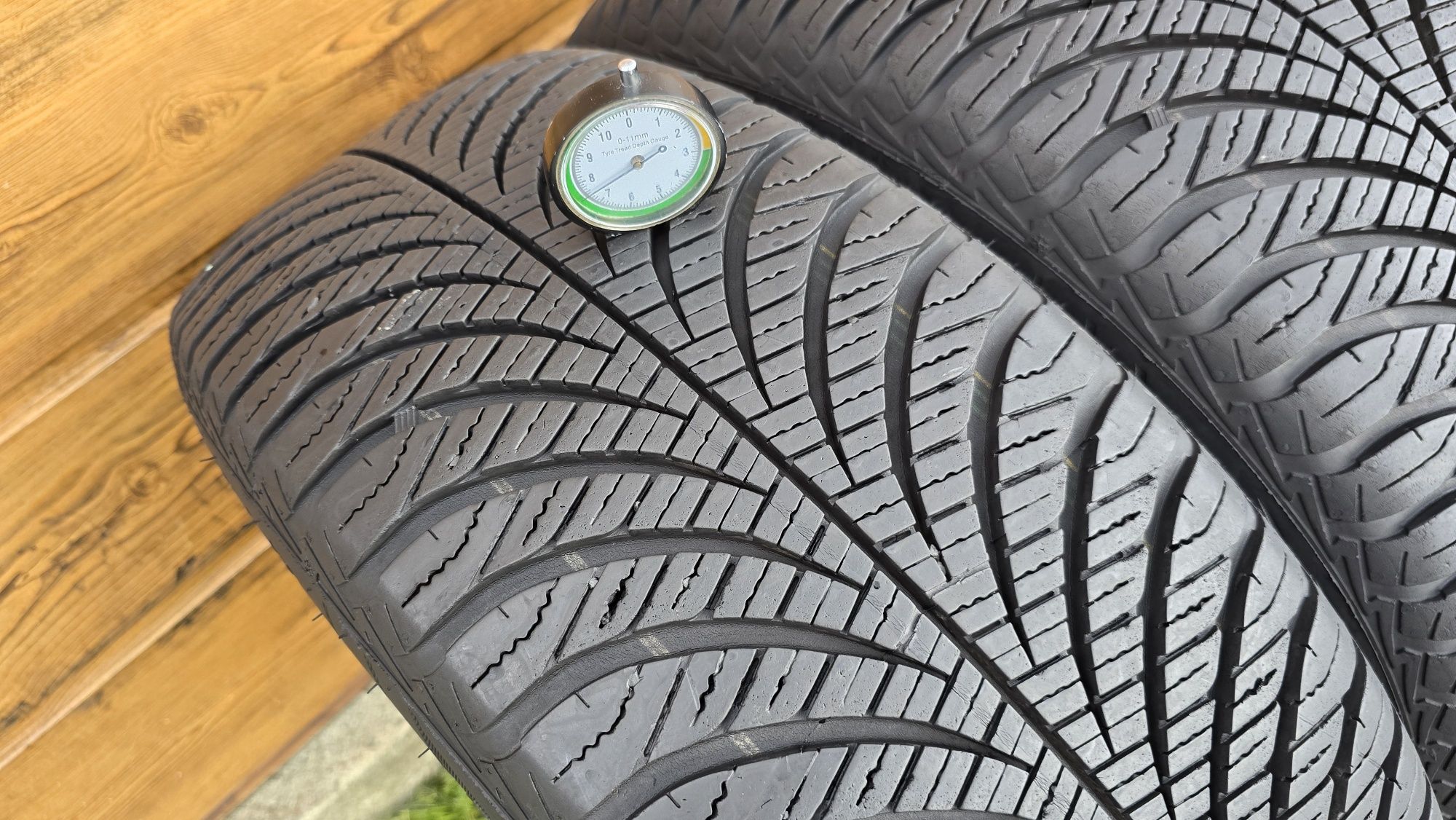 215/55R17 Goodyear opony całoroczne. Idealne. Wysyłka, montaż.