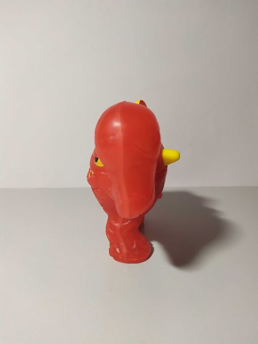 Іграшка монстр червоний