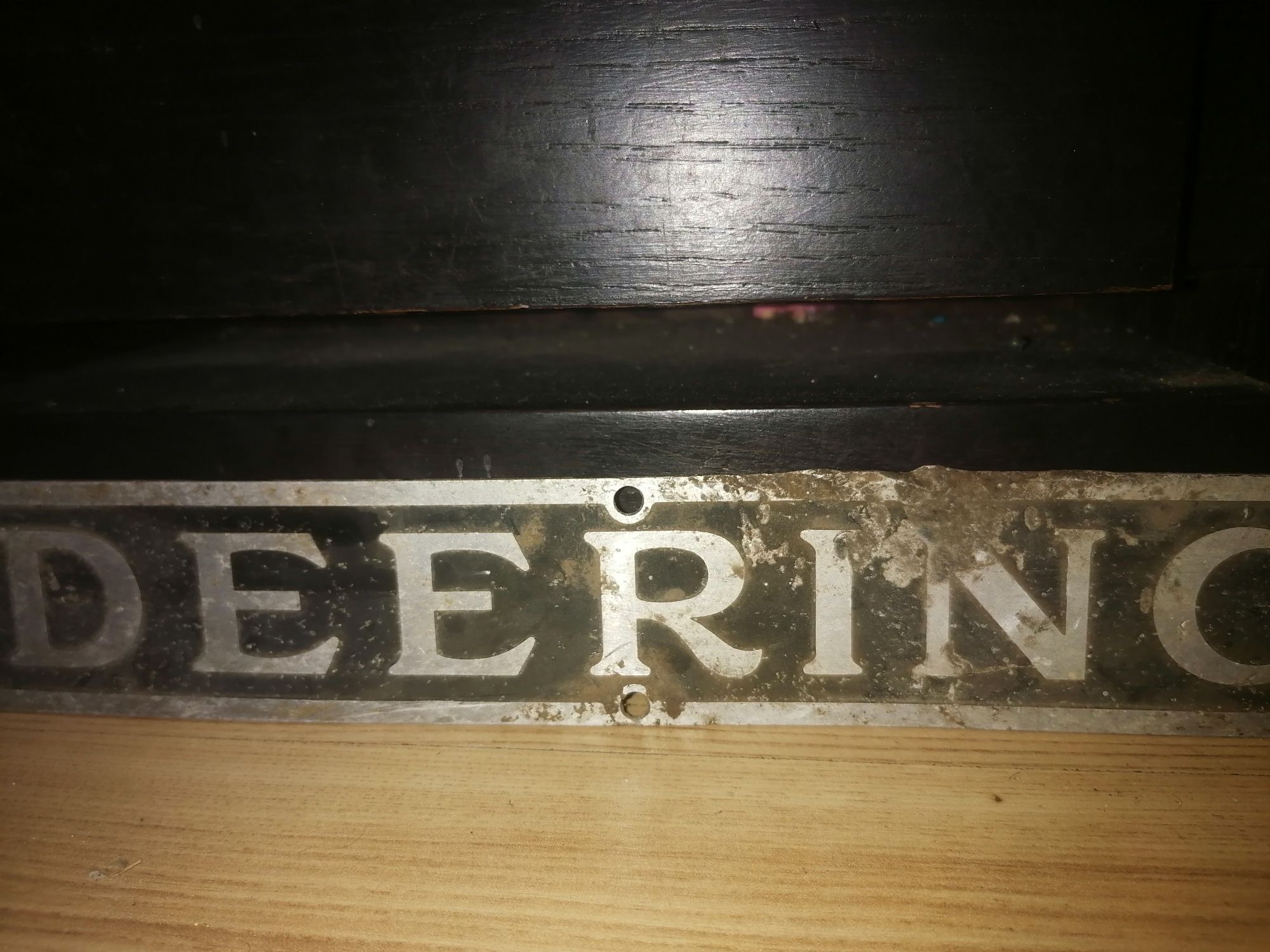 Tabliczka metalowa deering