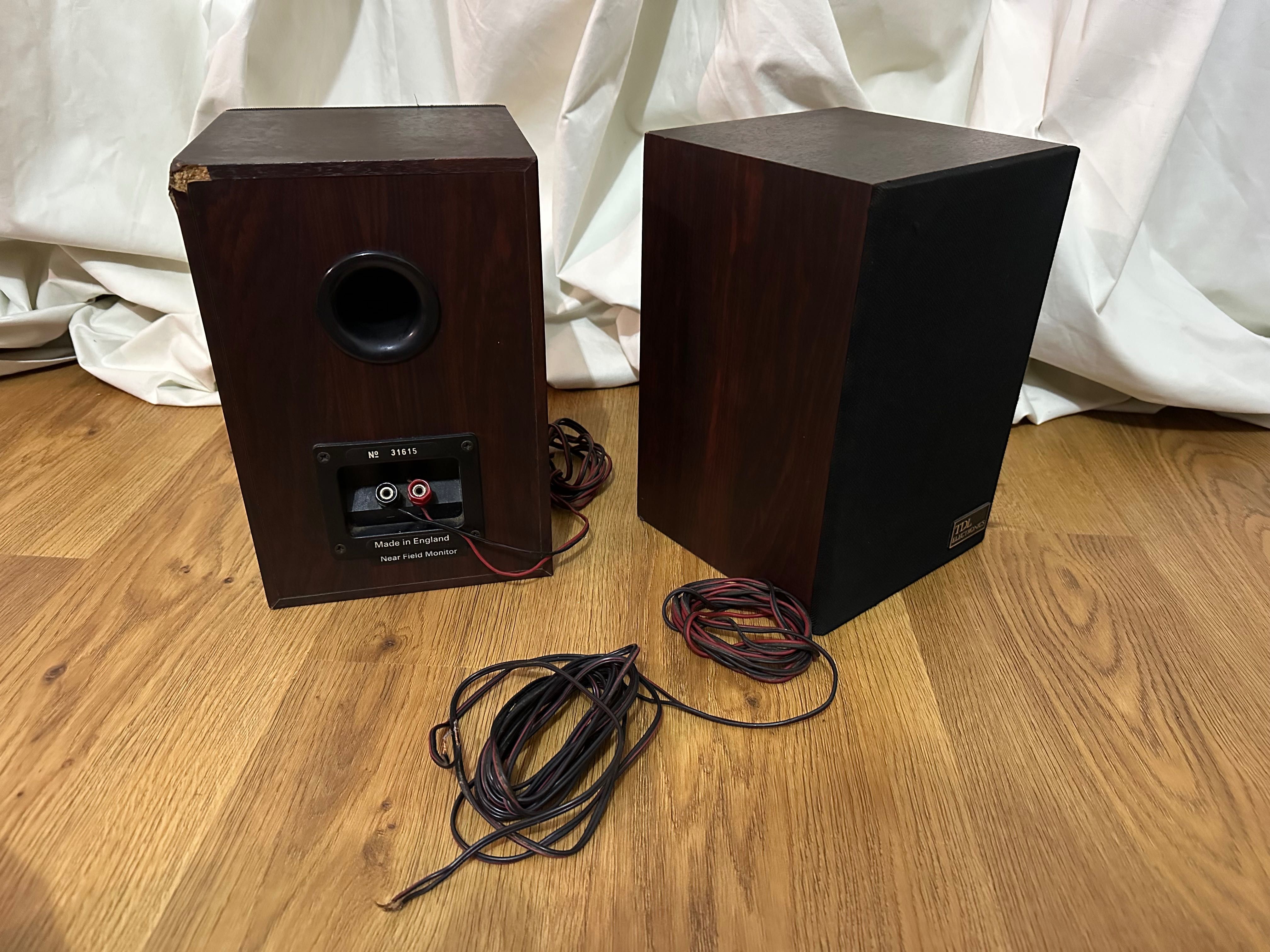 Par de altifalantes/colunas de som TDL Electronics