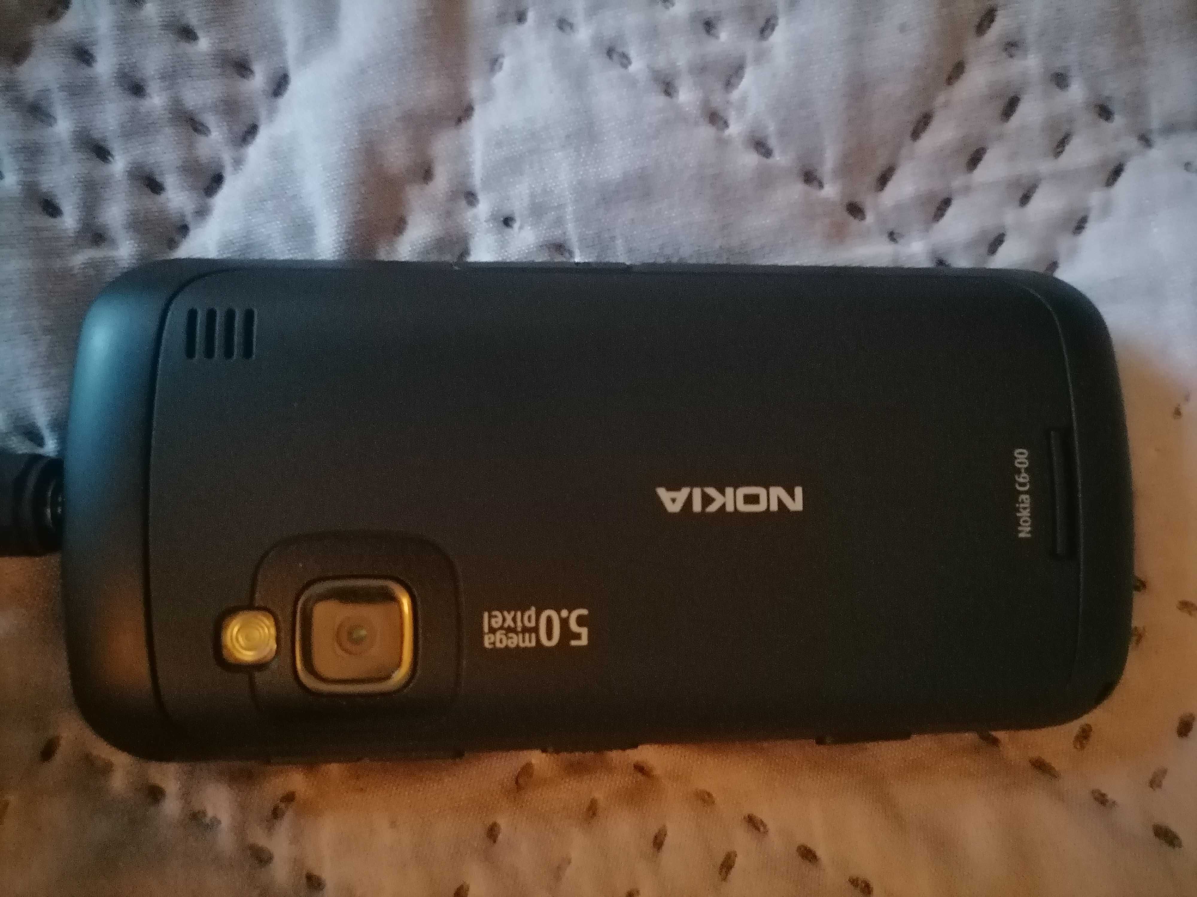 Nokia C6-00 ładowarka sprawne na 100% 2 nowe baterie