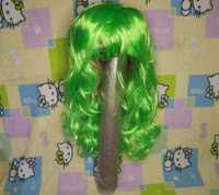 Парик маскарадный Салатовый с челкой волнистые волосы длина до 60см