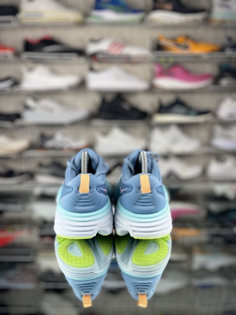 Кроссовки Hoka One One Bondi 8 Размер 40 Отличное состояние