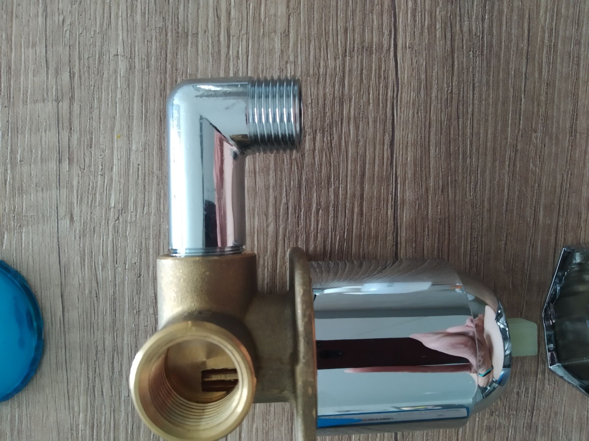 Прихований змішувач  для душу