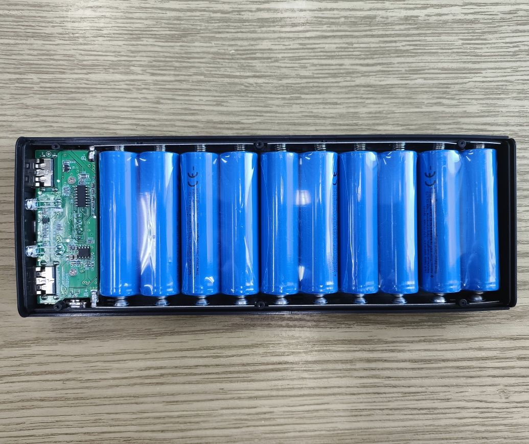 ПоверБанк PowerBank 30000mAh,  10 х 18650