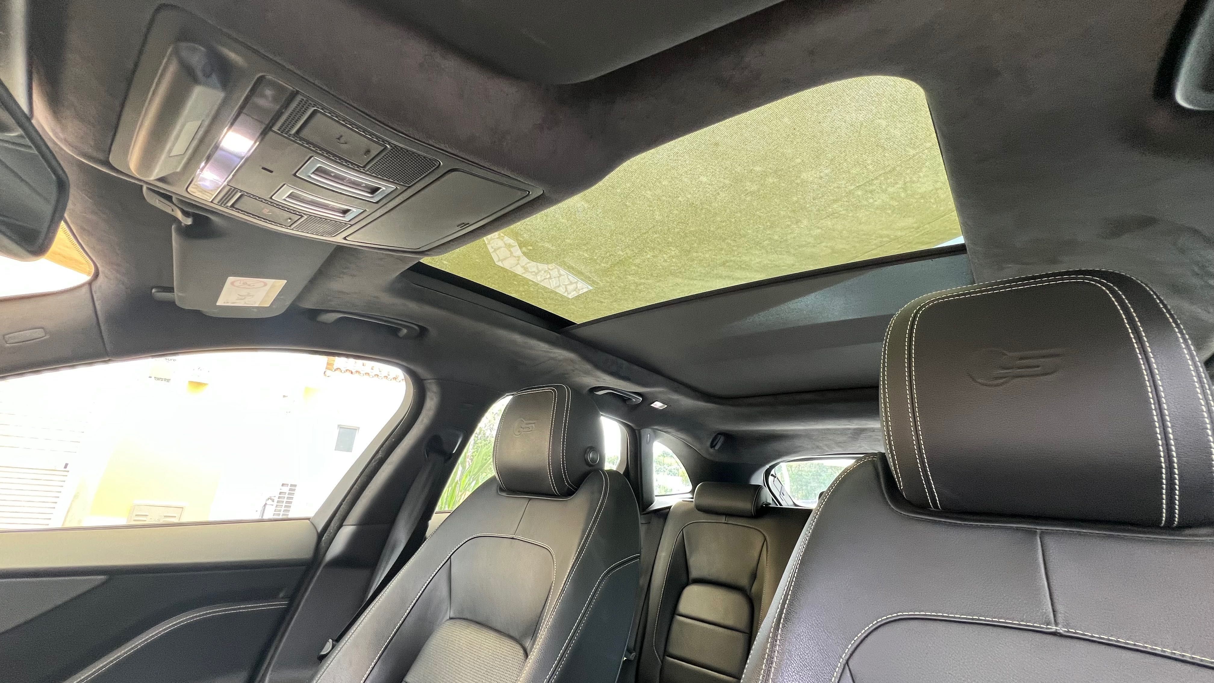 Vendo Jaguar F-Pace Sport 2016 - V6-300 cv-750 nm-diesel