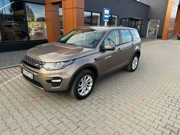 Samochód marki Land Rover