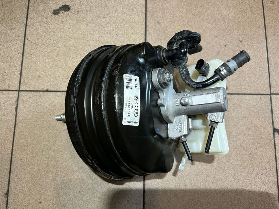 Serwo Pompa Hamulcowa Audi A6 S6 C6 5.2 V10