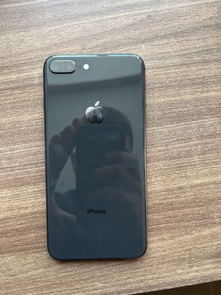 iPhone 8+ цена договарнач