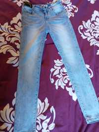 Spodnie jasny jeans S