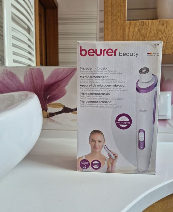 Прилад для мікродермабразії BEURER FC 76