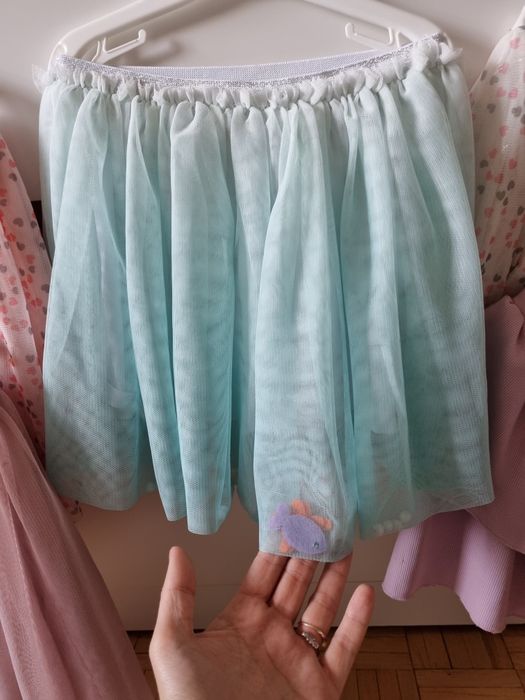 Spódniczki  122/128 tiulowe
