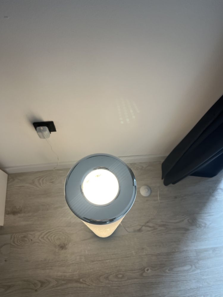 Stojąca lampa nocna