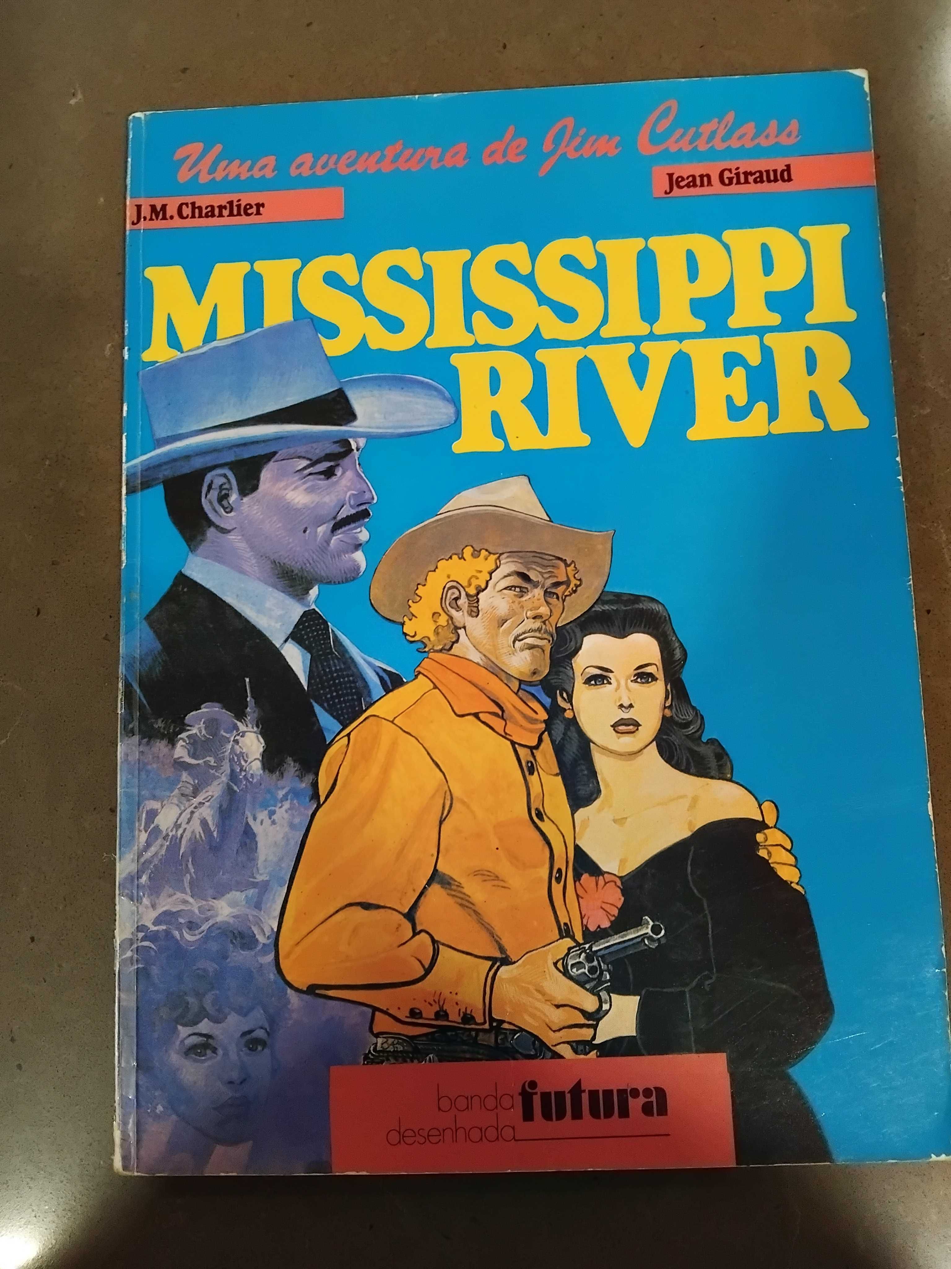 3 Livros A4  de aventura antigos