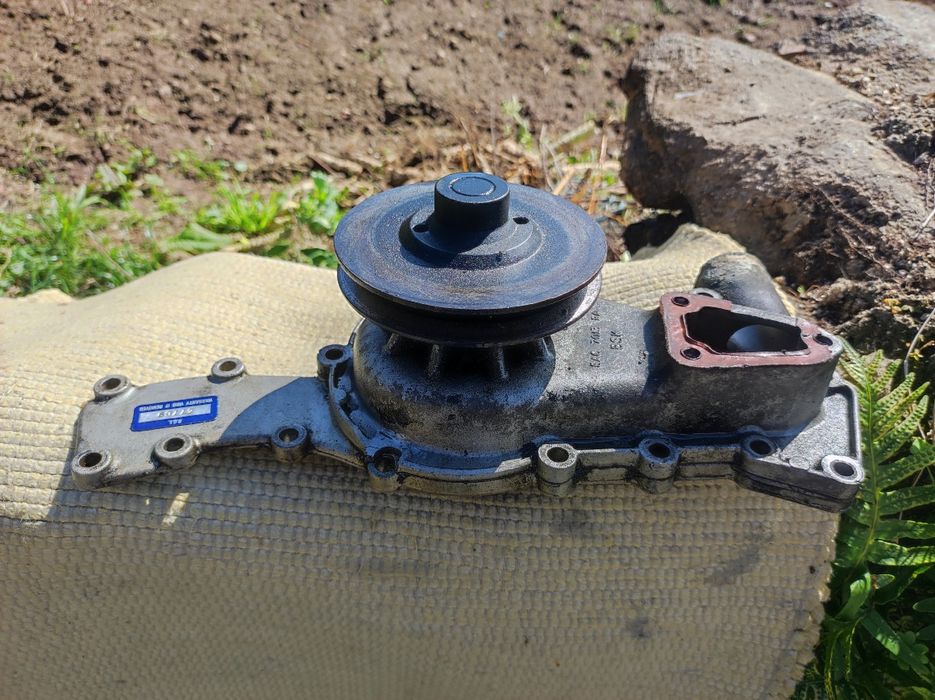 Bomba água jaguar v12