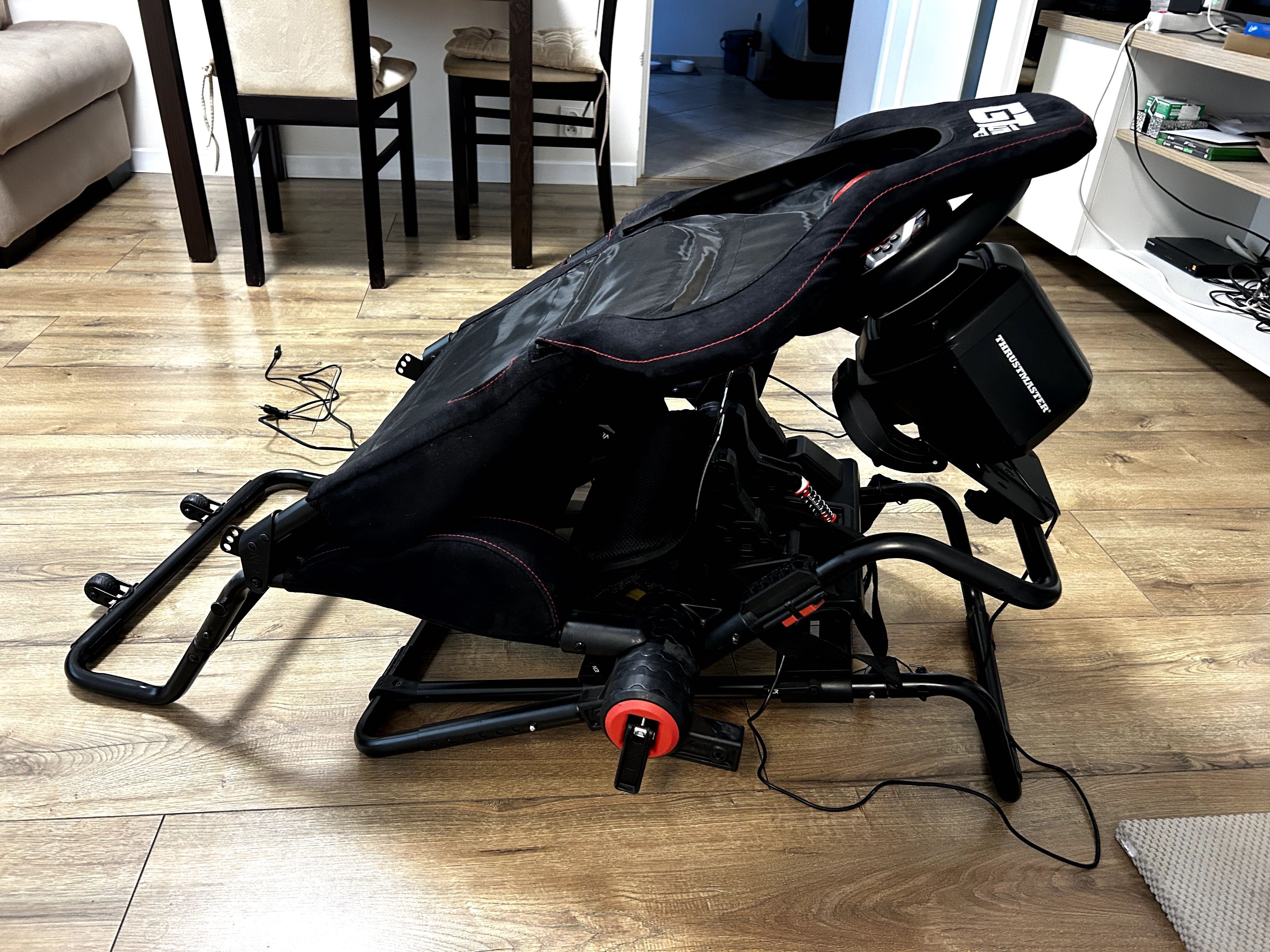Fotel Next level racing + kierownica Thrustmaster 248 + pedały
