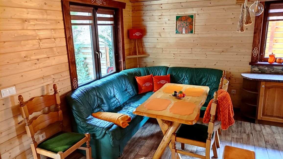 Domki Nad samą rzeką Sauna jacuzzi 8os. noclegi Brenna,Ustroń Beskidy