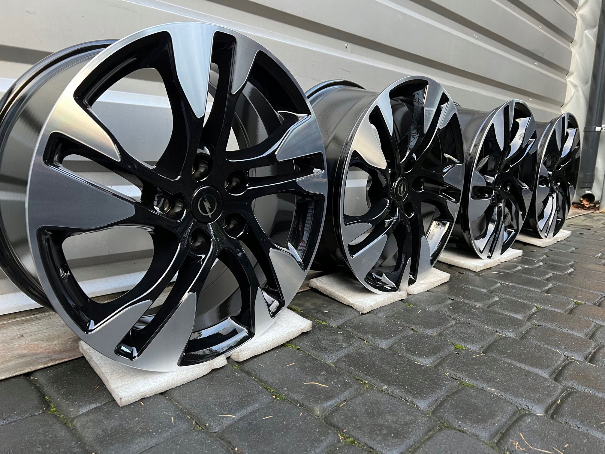 NOWE Felgi Opel 18 Insignia II Astra GTC Zafira