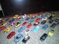 Conjunto de 45 Carrinhos Miniaturas Escala 1:43 Diversos