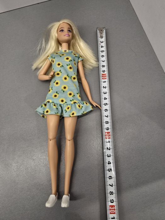 Zabawka  lalka Barbie