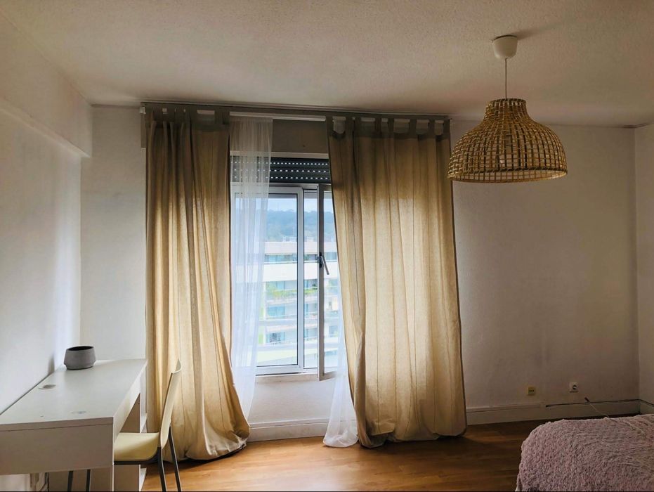 Quarto de casal em Alfragide