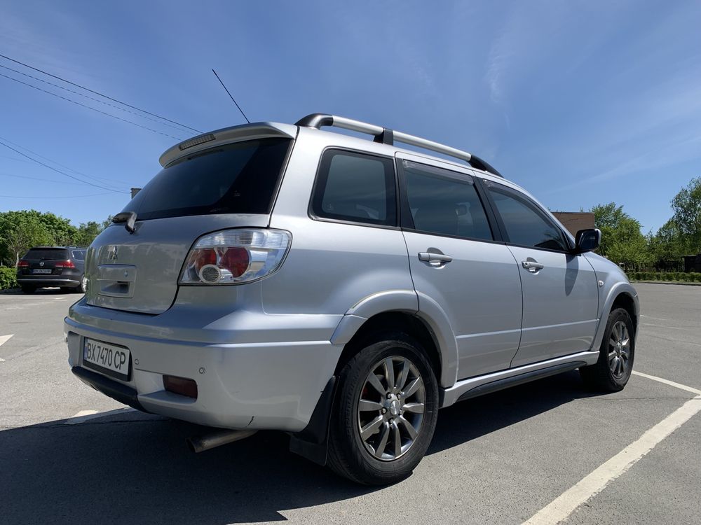Продам Mitsubishi Outlander