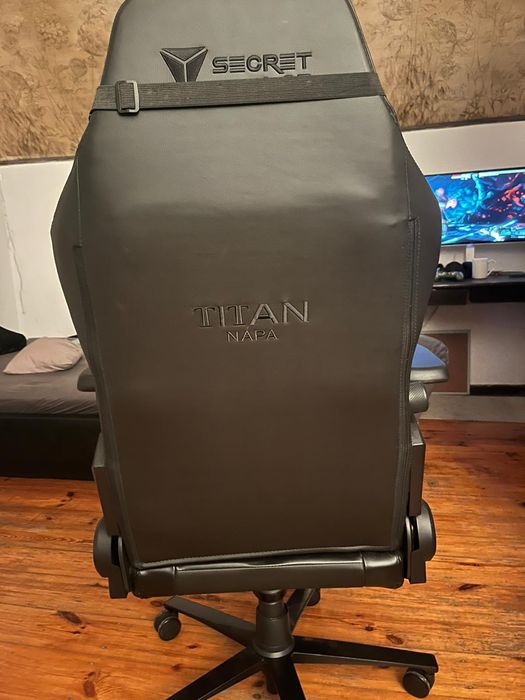 Secretlab TITAN Napa Leather Gaming Chair