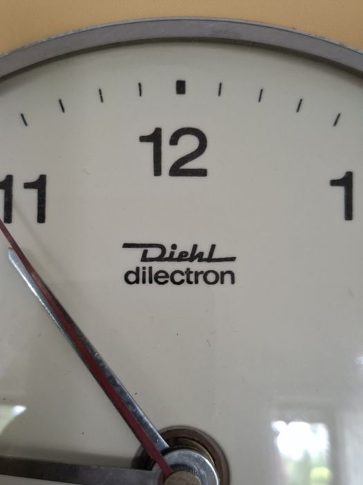 Zegar kuchenny ścienny Diehl dilectron porcelana 1960 r.