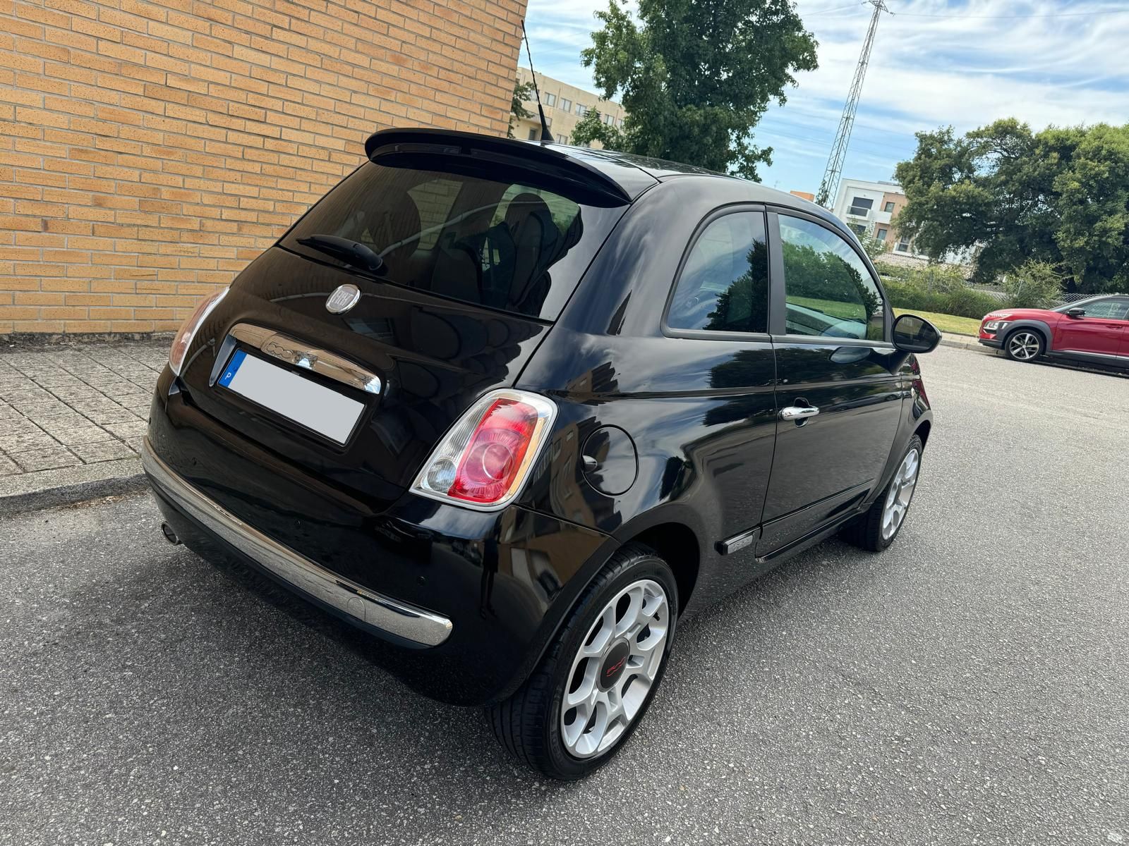 Fiat 500 - Caixa Automática c/ GPS e CarPlay - 1.2 Dualogic