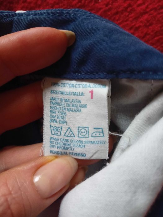 Spodnie z materiału Tommy Hilfiger z kolekcji Tommy Jeans Girl.