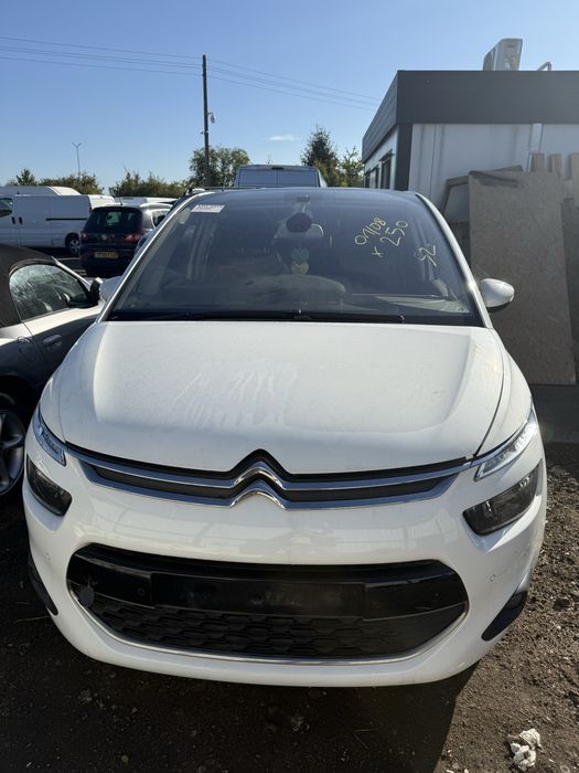 Разборка шрот Сітроен С4 Пікассо ексклюзив 2013- 1,6 дизель Євро 6