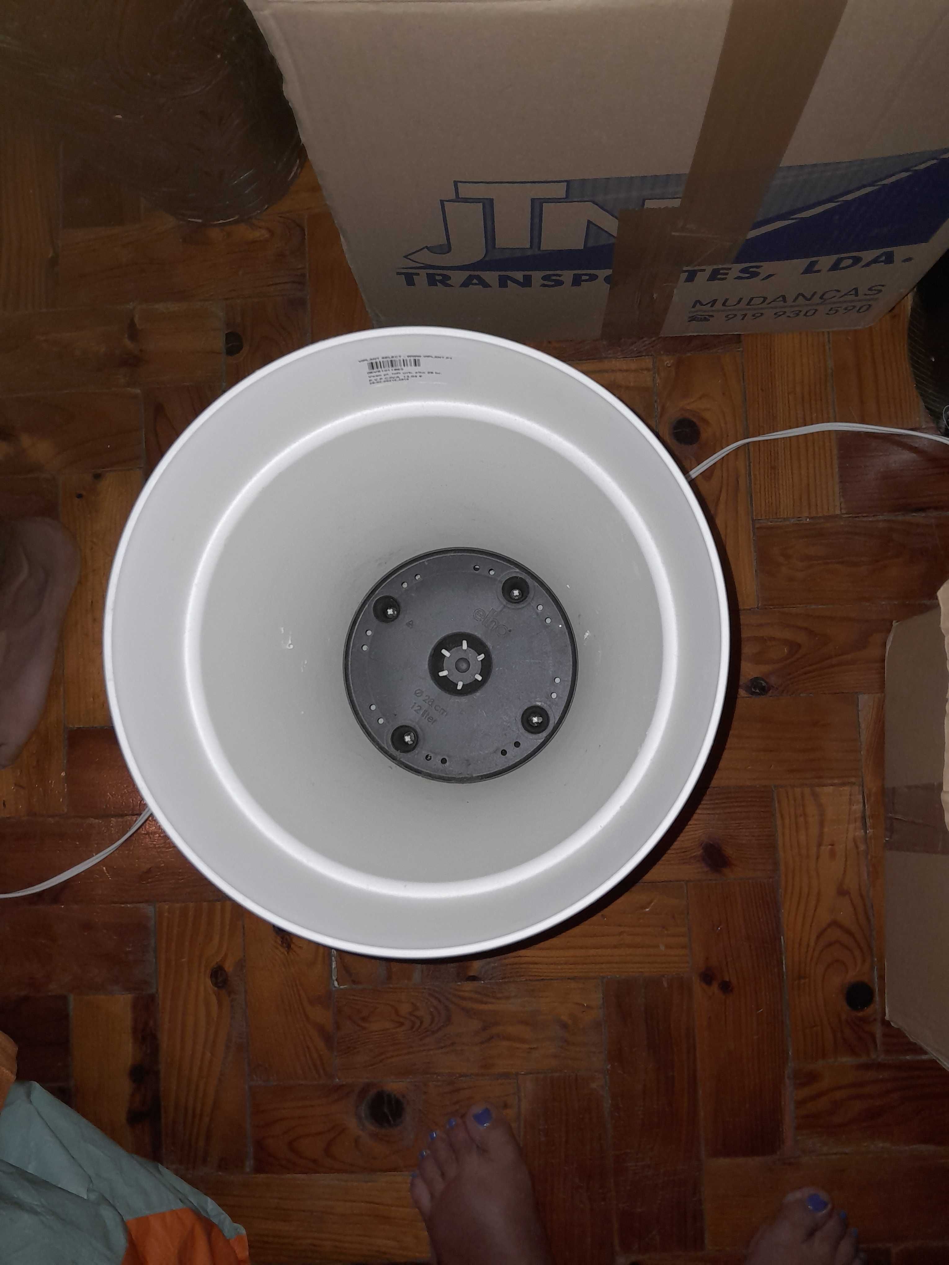 Vaso grande de plástico ikea