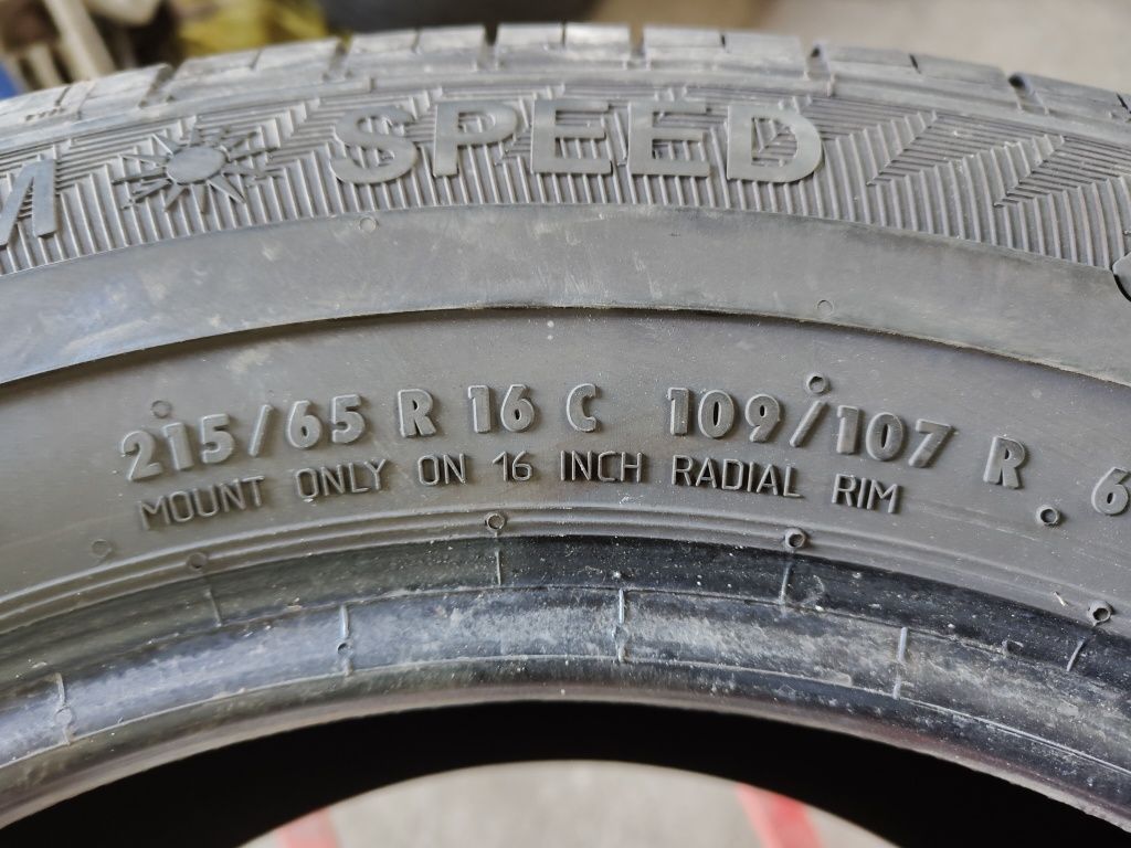 215/65R16C 109/107 R Gislaved Com Speed      L530/3G