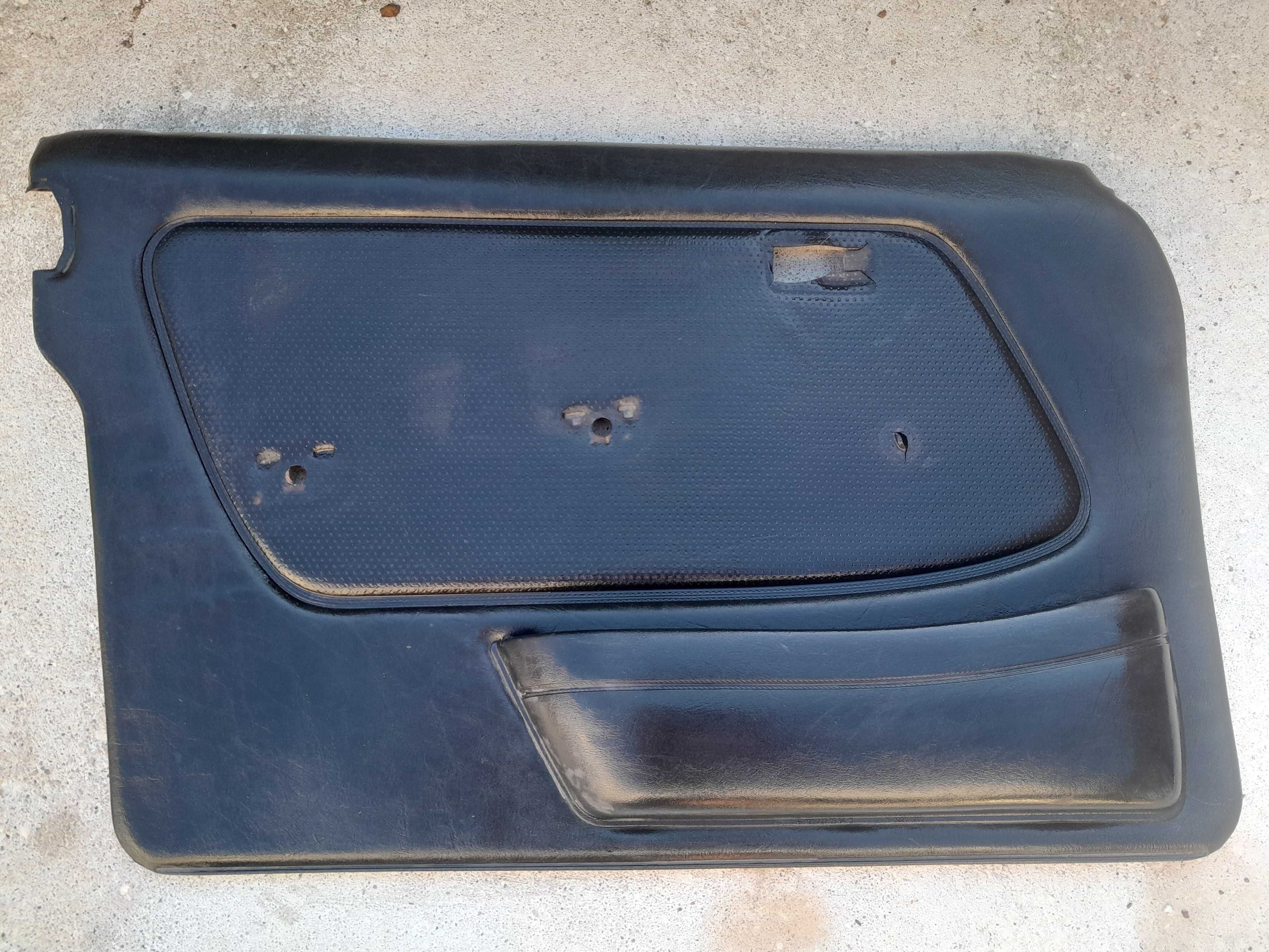 Mercedes W123 forra porta condutor original