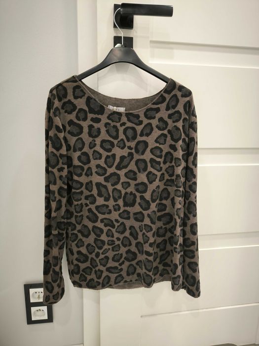 Sweterek damski panterka