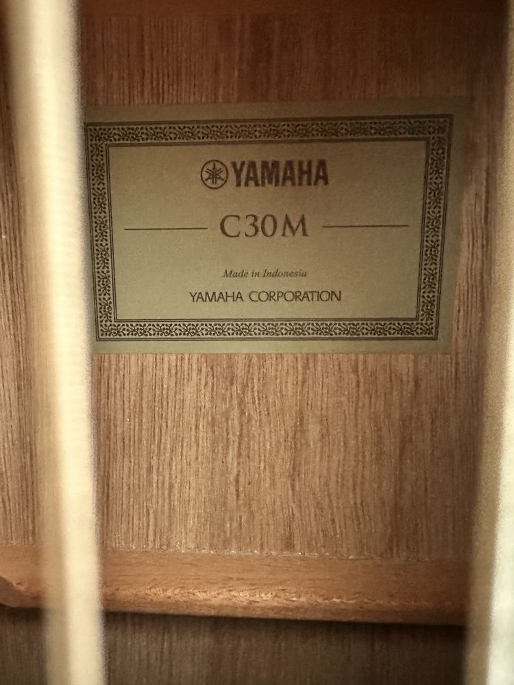 Gitara yamaha C30M