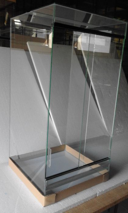 Terrarium 40x40x80h.Duży wybór,różne wielkości.Producent.