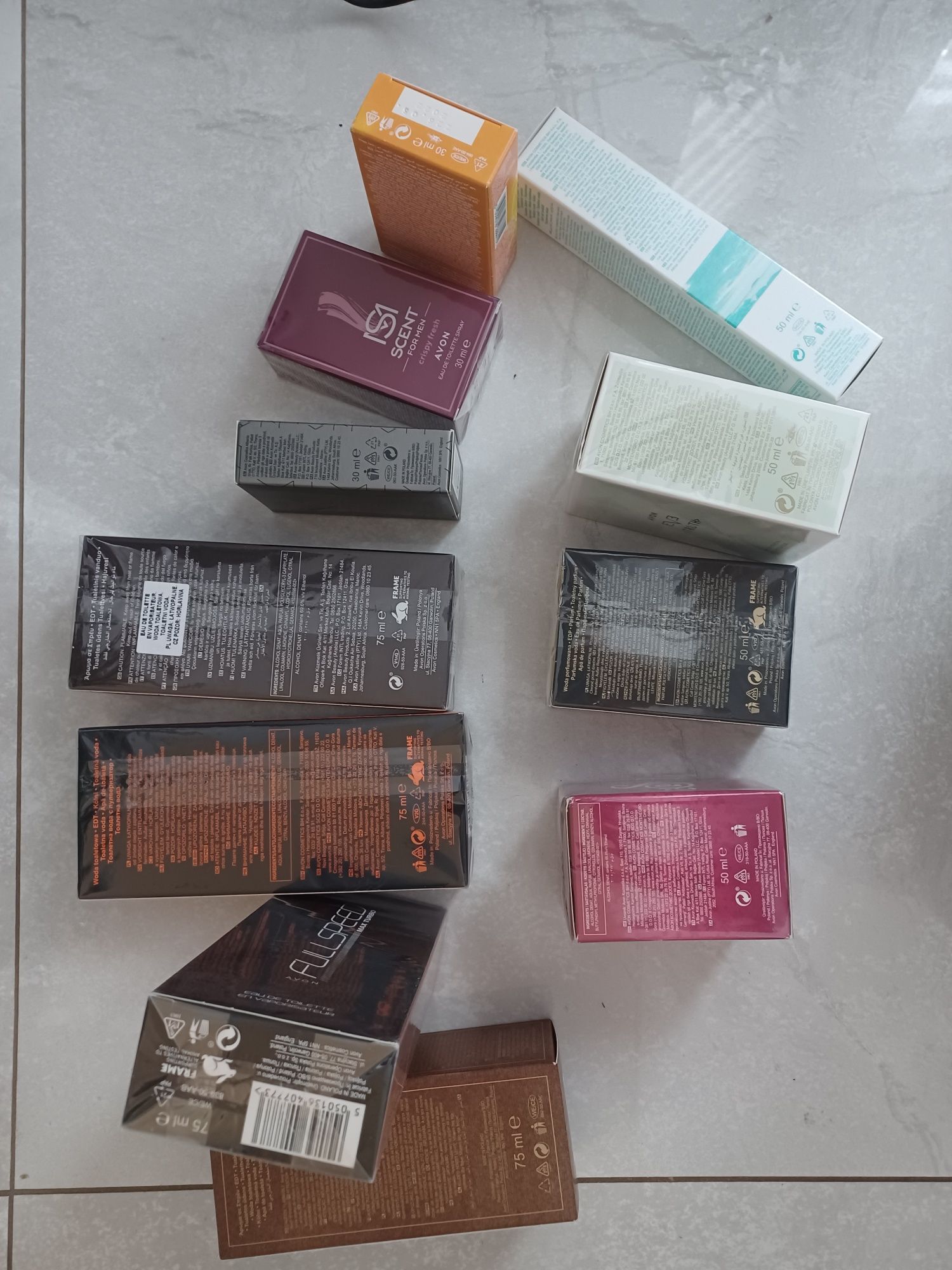 Perfumy Avon różne pojemności