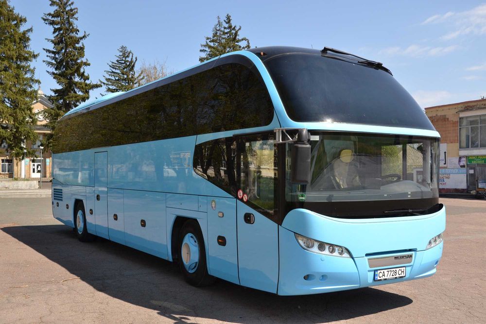 Автобус на замовлення - від 40 до 76 місць / оренда транспорту